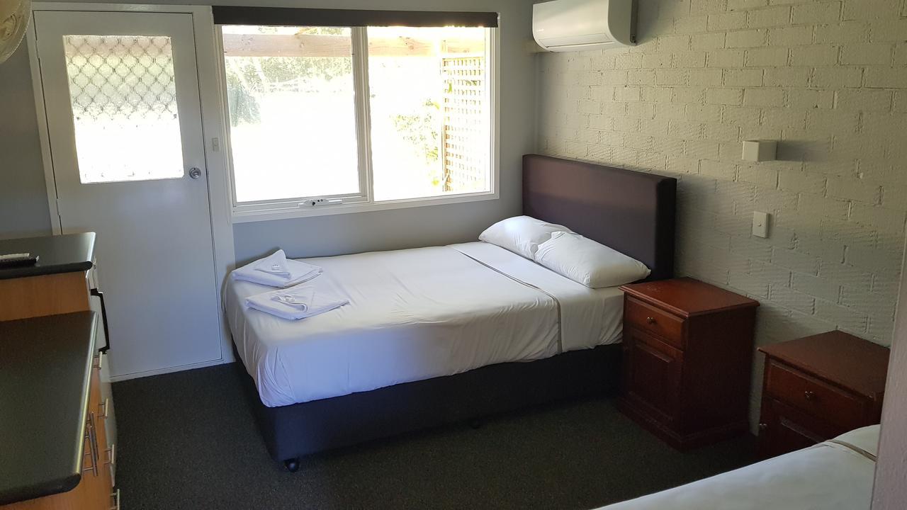 Bateau Bay Hotel Luaran gambar